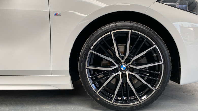 BMW 1 Series 118i [136] M Sport 5dr Step Auto [LCP] Petrol Hatchback